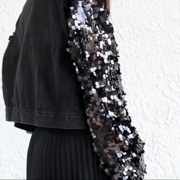 F21 Evening Wear Sweater. Brand New with Tags. To fit up to bellybutto        B3 - Picture 6 of 8